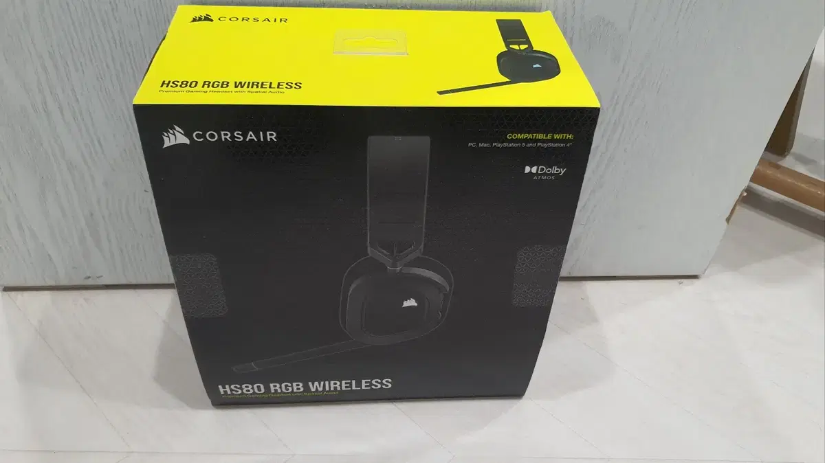 커세어 HS80 RGB WIRELESS